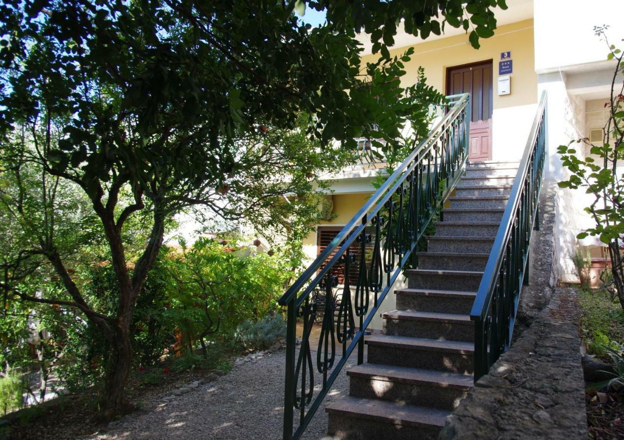 Apartments Sonja Подгора Экстерьер фото
